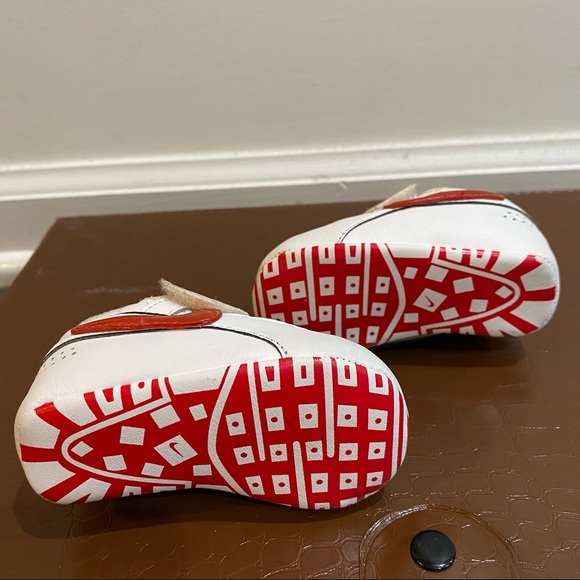 Infant 3c Nike soft sole crib sneaker - Picture 4 of 5